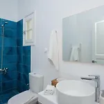 Vaqueros Aparthotel Kalafatis