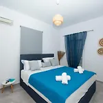 Vaqueros Aparthotel