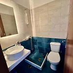Aparthotel Vaqueros Kalafatis