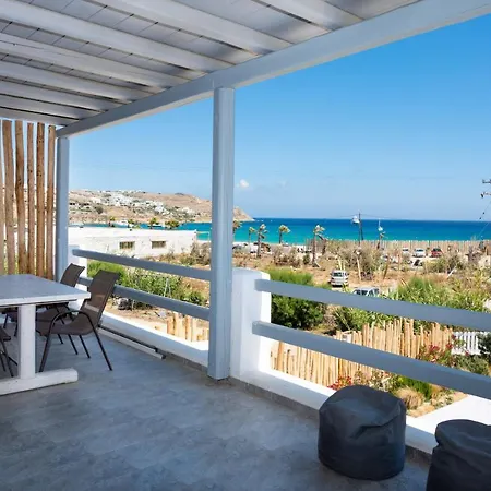 Ξενοδοχείο με διαμερίσματα Vaqueros Mykonos Town